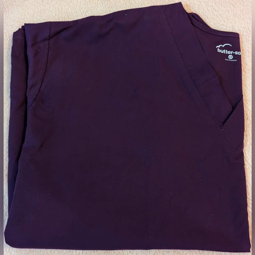 NWOT Butter Soft Scrub Top Size 5X